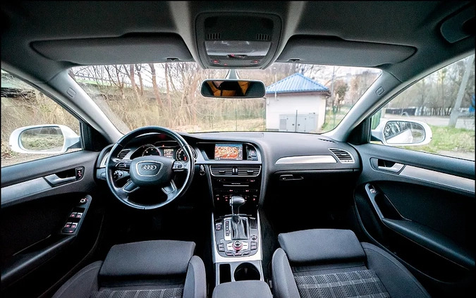 Audi A4 cena 38999 przebieg: 240000, rok produkcji 2013 z Kolonowskie małe 667